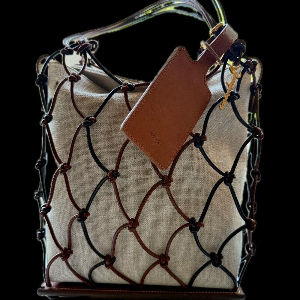 Le Petit Filet tote bag from Jacquemus